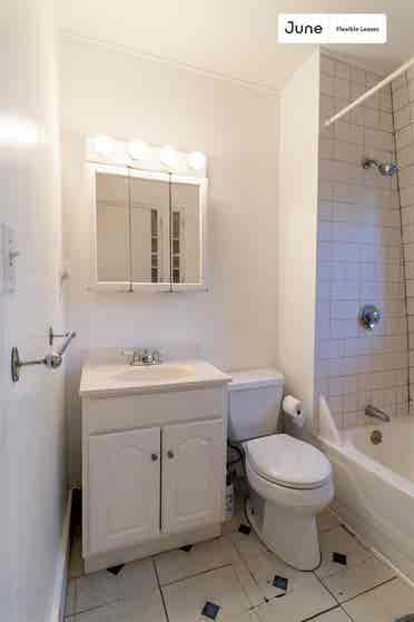 2 BR in Boston