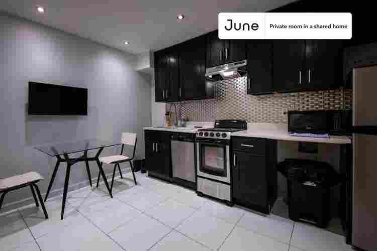 5 BR in New York City