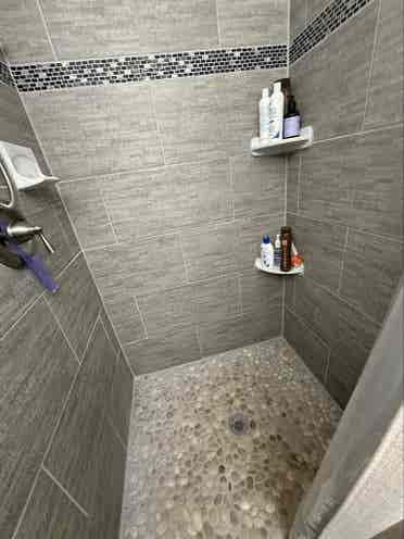 Master with en-suite College Park