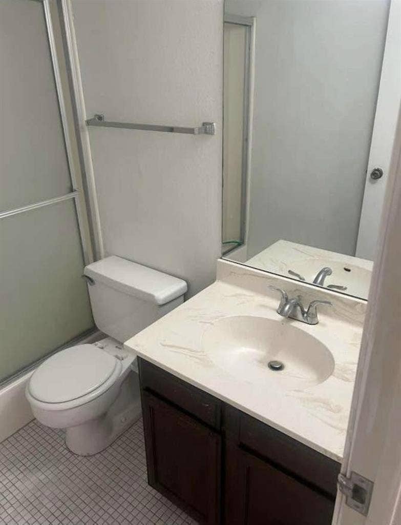 Room for rent on the strip