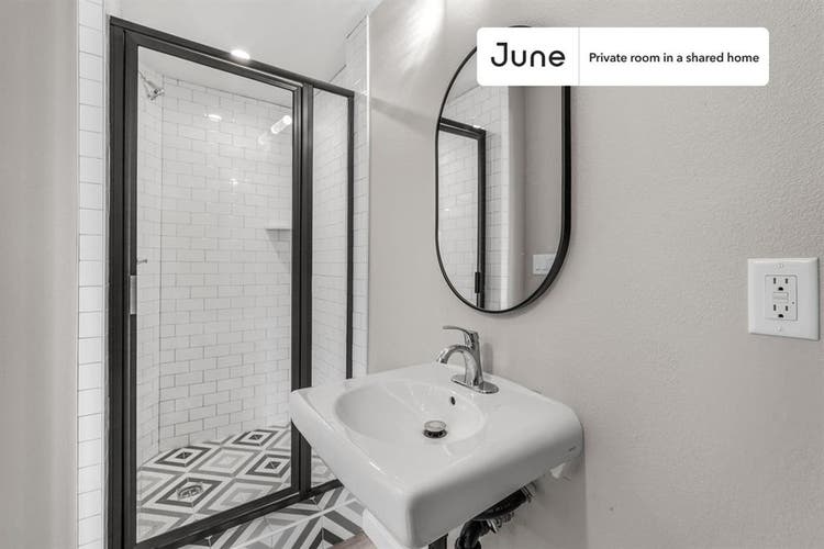 5 BR in Los Angeles
