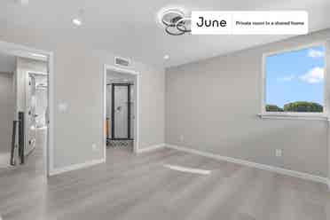 5 BR in Los Angeles