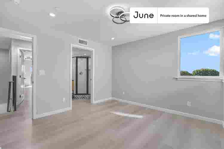 5 BR in Los Angeles