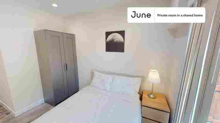 5 BR in Los Angeles