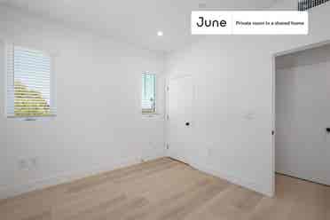 4 BR in Los Angeles