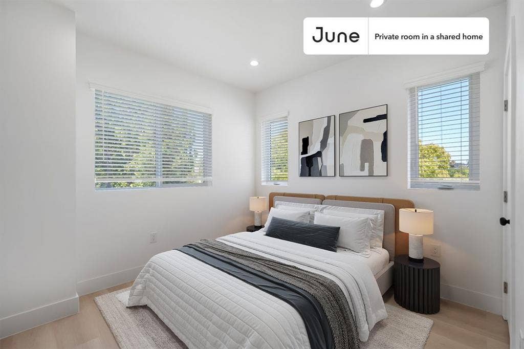 4 BR in Los Angeles