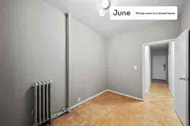 3 BR in New York City