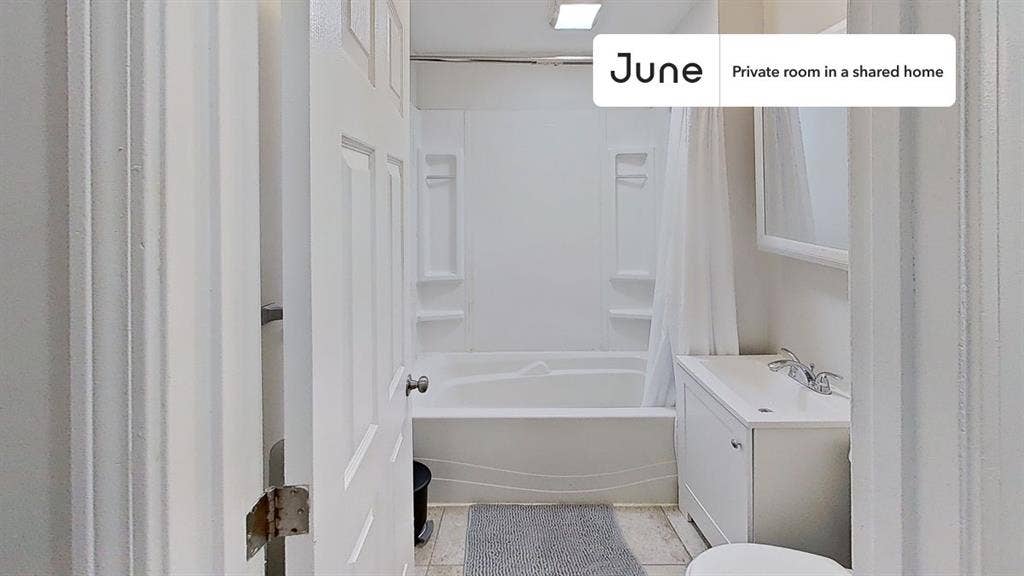 4 BR in Boston