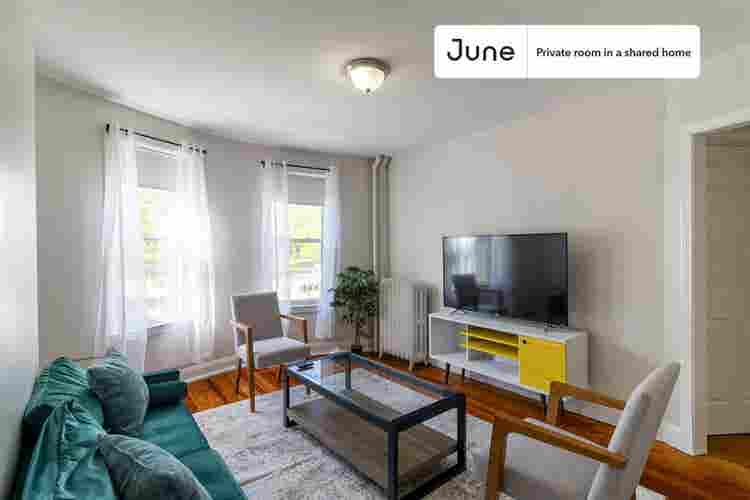 4 BR in Boston