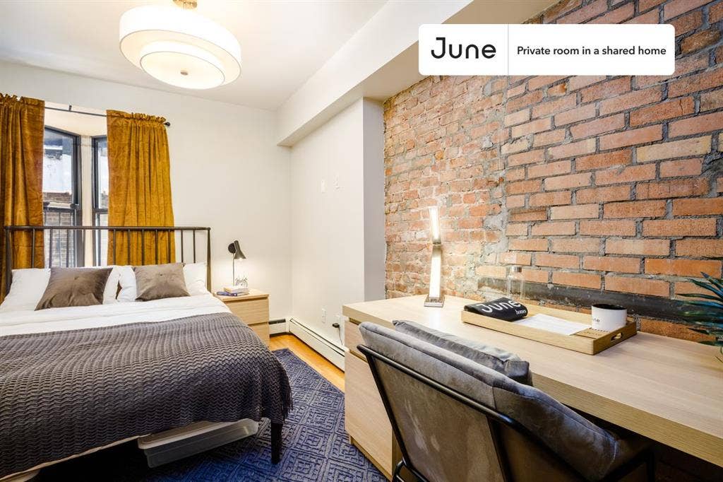 3 BR in New York City