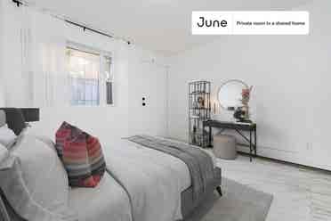3 BR in New York City