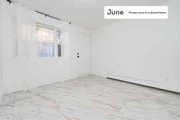 3 BR in New York City