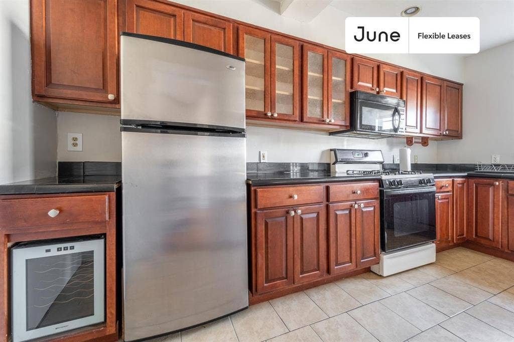 2 BR in Washington DC