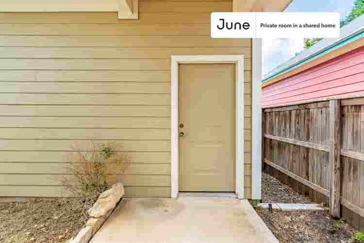5 BR in Austin