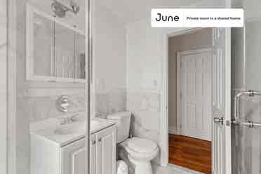 3 BR in New York City