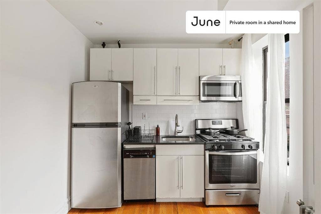 3 BR in New York City