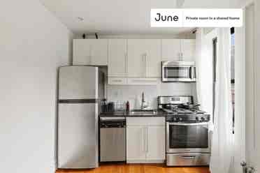 3 BR in New York City