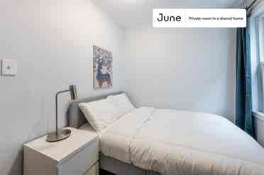 3 BR in Chicago