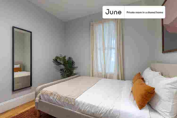 4 BR in Boston