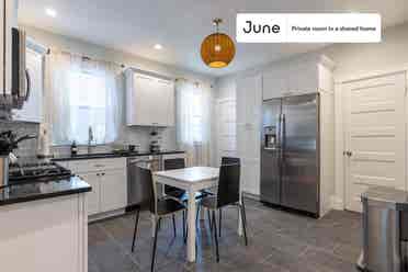 4 BR in Boston