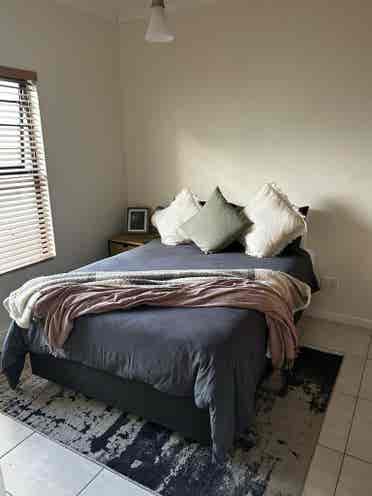 1 Unfurnished Room in House Share