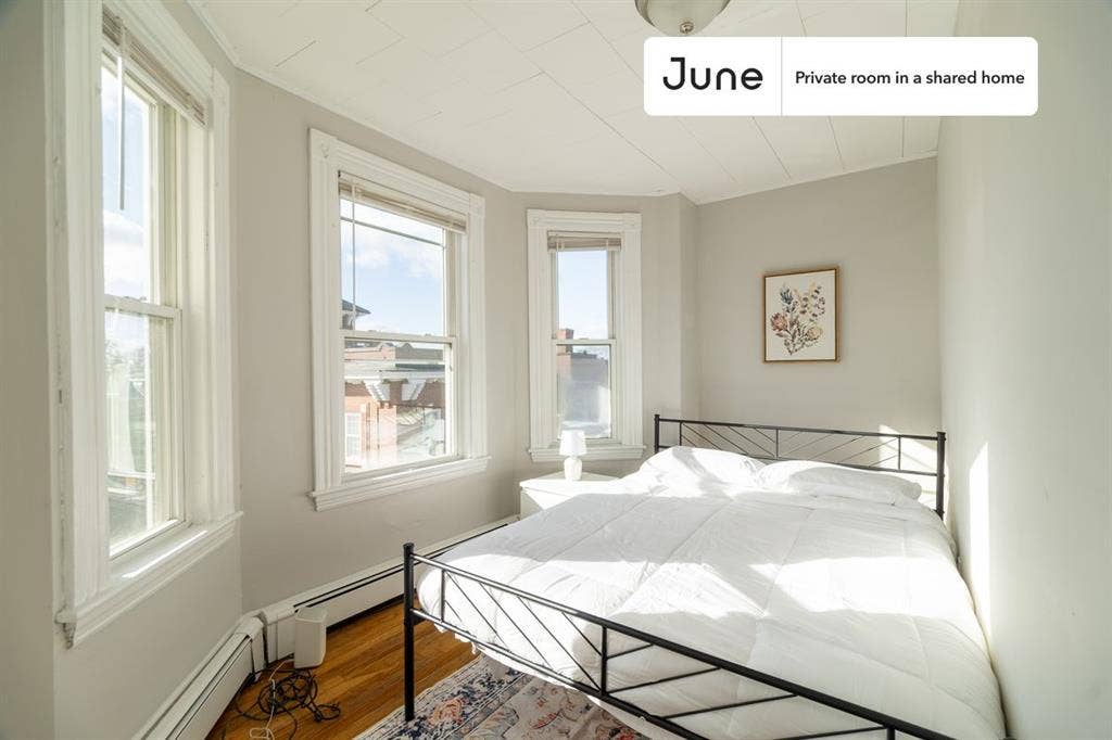 4 BR in Boston