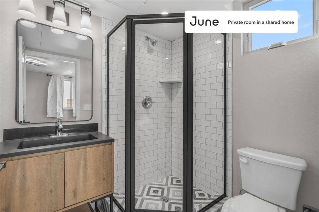 5 BR in Los Angeles