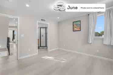 5 BR in Los Angeles
