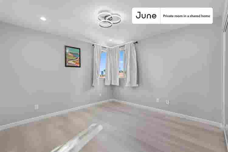 5 BR in Los Angeles