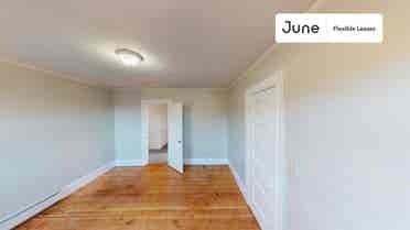 5 BR in Boston