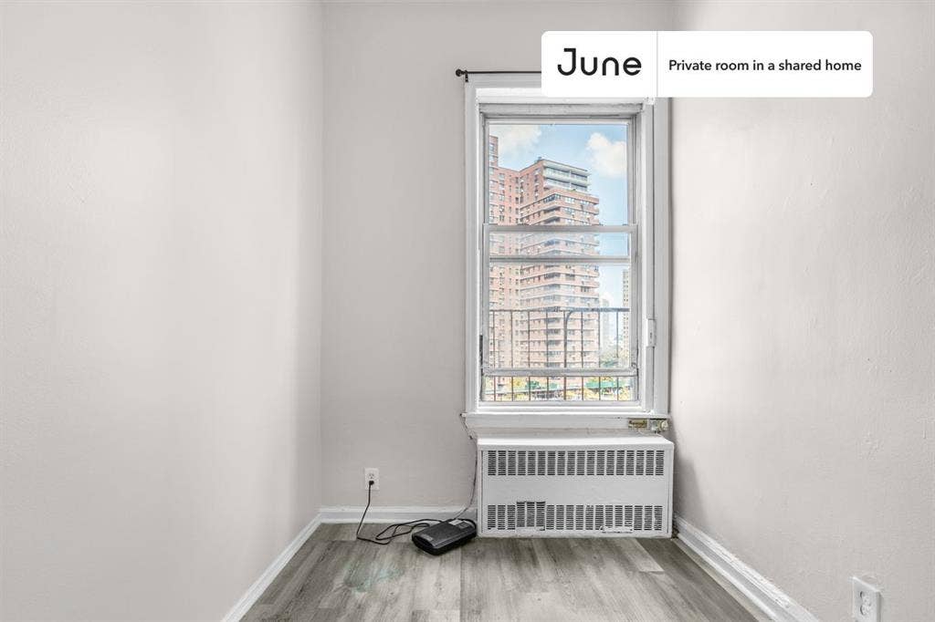 3 BR in New York City