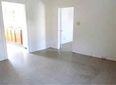 Looking for Roommate!