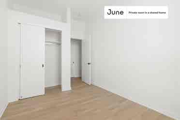 4 BR in Chicago