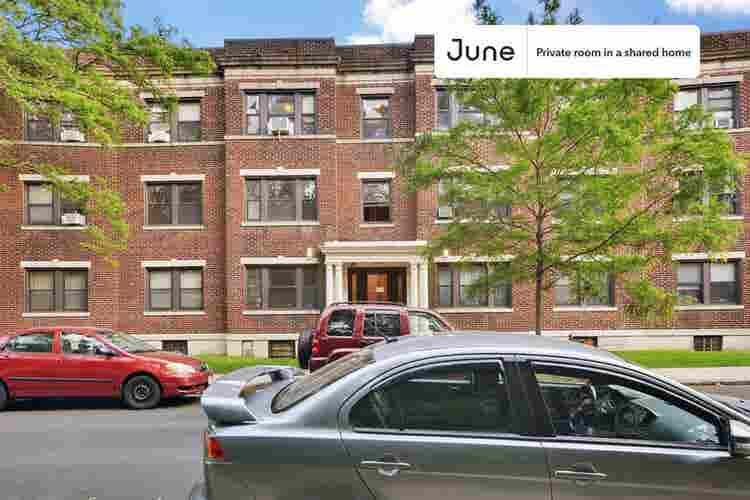 4 BR in Boston
