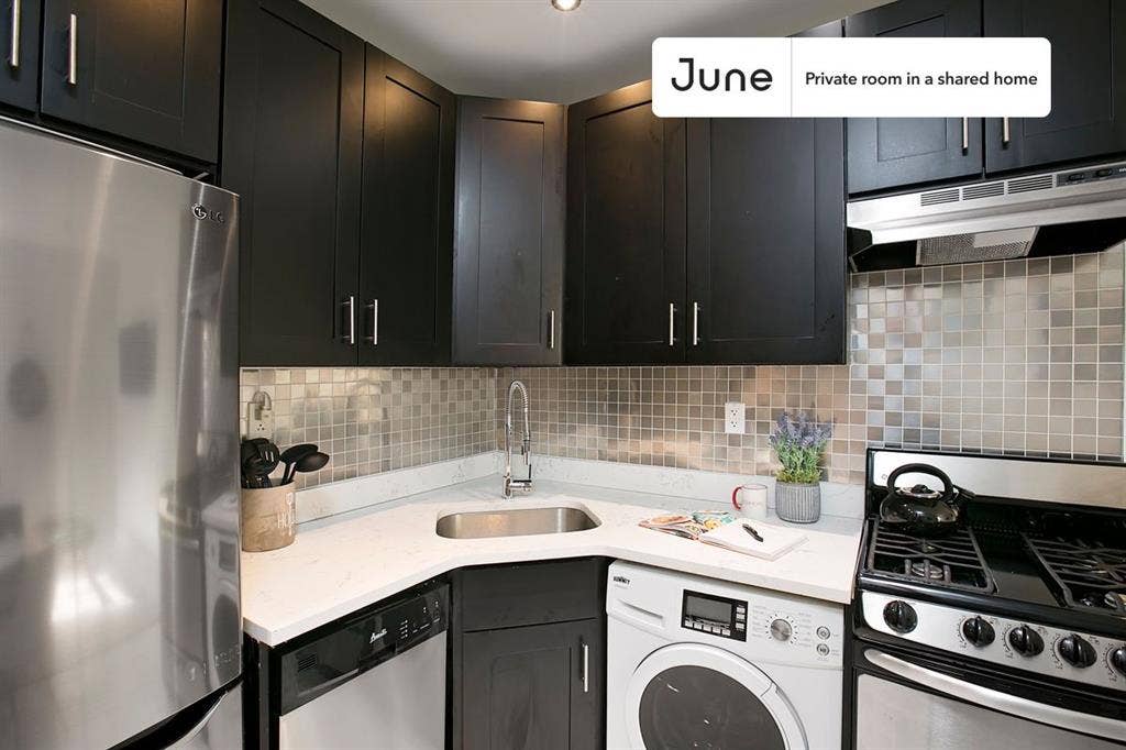 3 BR in New York City