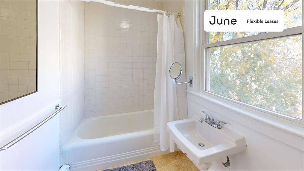 3 BR in Boston