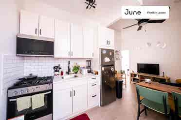 2 BR in New York City