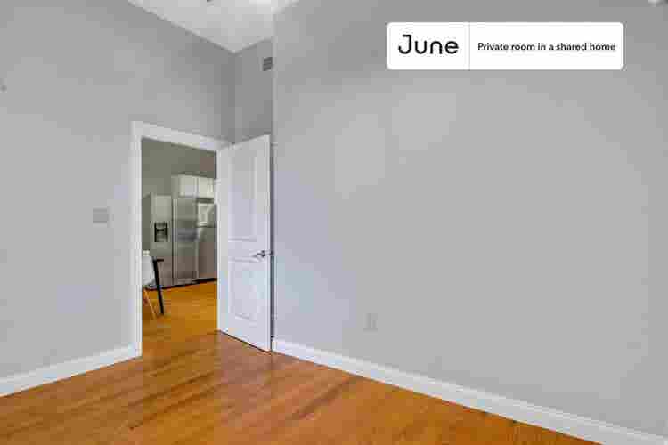 5 BR in Boston
