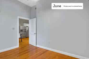 5 BR in Boston