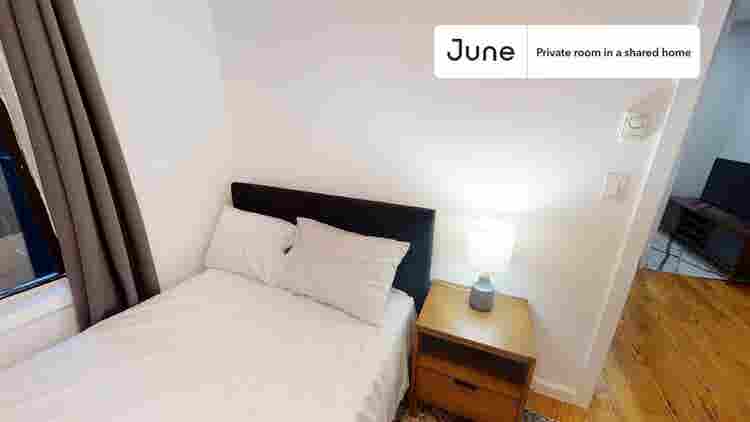 3 BR in New York City