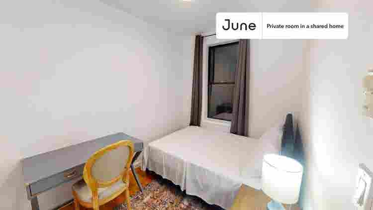 3 BR in New York City