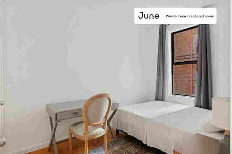 3 BR in New York City