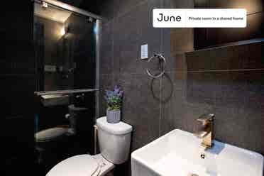 3 BR in New York City