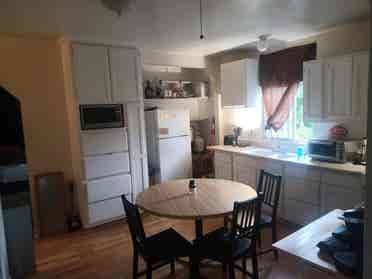 Room for rent by Villa parke