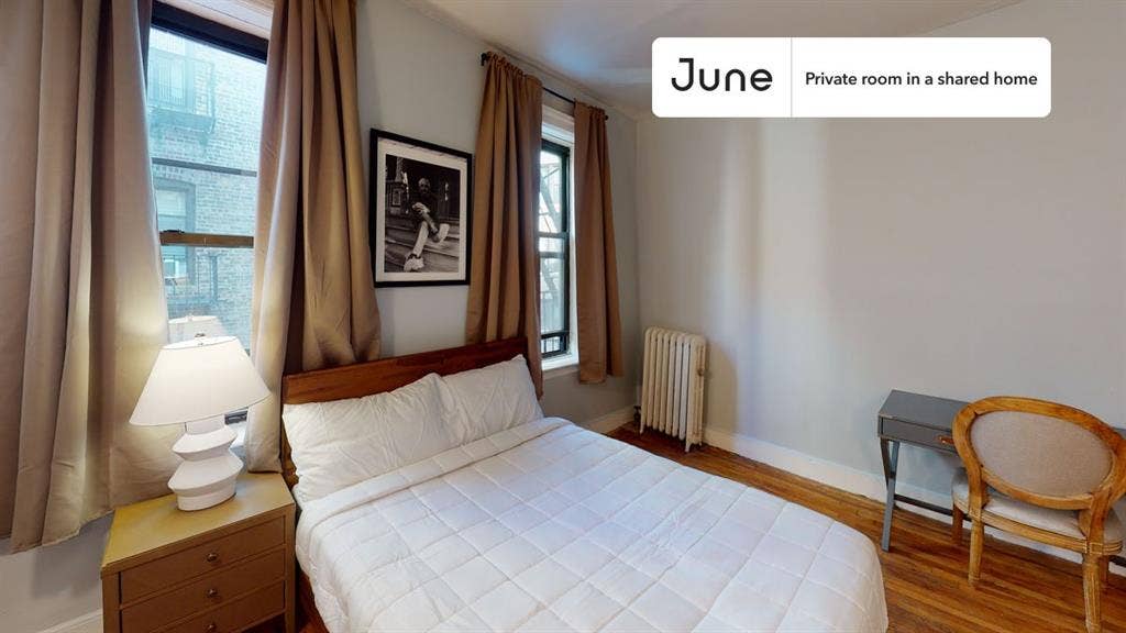 2 BR in New York City