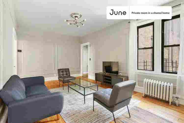 2 BR in New York City