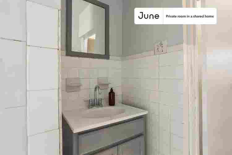 2 BR in New York City