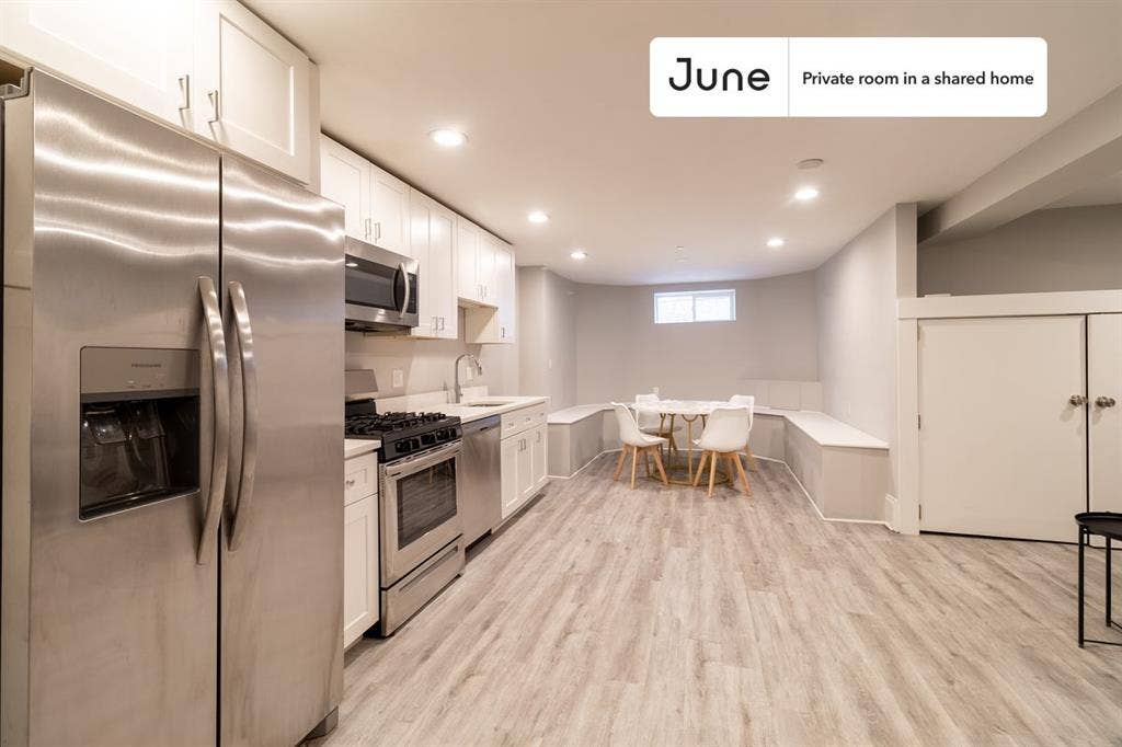 4 BR in Boston