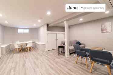 4 BR in Boston