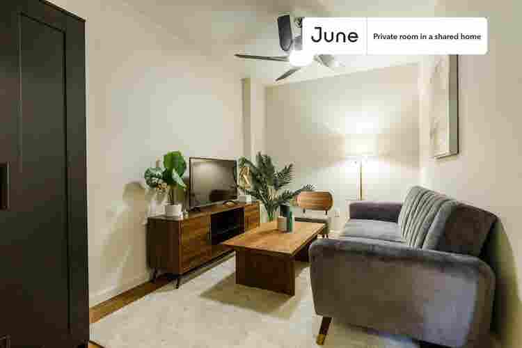 3 BR in New York City